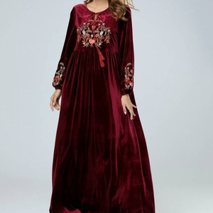 -- NEW--BEAUTIFUL--VELVET--FLOOR-ความยาวชุด WITH-BEAUTIFUL--RESHAM---ZARI ทำงาน-สำหรับพรรค-สวมใส่/จัดงานแต่งงาน @ 2021 - Product Image 1