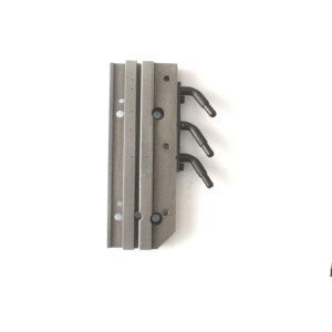Rail de centrage P7150 | Rail de guidage inférieur | Pièces de rechange pour Sulzer - Product Image 1