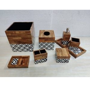 Boîtes de salle de bain Shampooing Savon Utilisation Chambre Hôtel Restaurant Accessoires de bain Tenant Fabriqué en Inde Quantité en vrac de haute qualité - Product Image 1