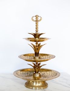 Bandeja de Servir de Latón con Diseño de Piña de 3 Niveles - Product Image 6