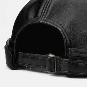 หมวกแก๊ปหนังแท้ผู้ชายคุณภาพสูงแบบปรับได้ สกรีนโลโก้ตามสั่ง 5/6 แผง ผ้าทั่วไป ใส่ได้ทุกฤดู เหมาะสำหรับกิจกรรมกลางแจ้ง - Product Image 6