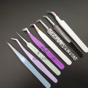 Jeu de pinces à cils en acier inoxydable japonais aux couleurs personnalisées Extension de cils en grande quantité Pointe en nano fibre pointue Marque privée - Product Image 1