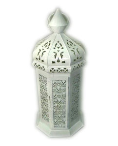White Coated Finished <b>Lantern</b> <b>Candle</b> <b>Holder</b> Perforated Metal Iron <b>Candle</b> <b>Lantern</b> <b>Holder</b> Classic Design Metal <b>Lantern</b> - Product Image 1