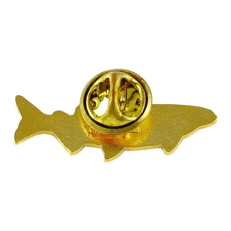 Hochwertige vergoldete Emaille Kostenlose Probe Alfiler de Solapa Metall Fisch Anstecknadel Custom