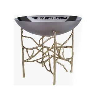 Tazón de Postre con Diseño Moderno y Patrón Clásico, Ideal para Regalo, Base Dorada de Aluminio, Tazón Plateado - Product Image 1