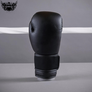 Meilleurs gants de boxe en PVC de qualité réglable, vente chaude, 16 oz, couleur et logo personnalisés, gants d'entraînement sportifs de haute qualité - Product Image 3