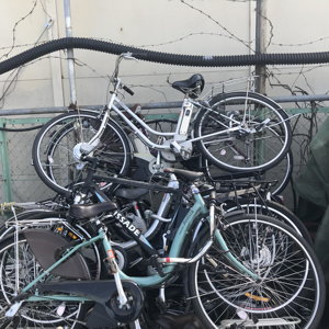 Vélo de montagne d'occasion pour enfants 26 pouces, cadre en acier, jantes en alliage d'aluminium, 18 vitesses, fourche à suspension, fabriqué au Japon - Product Image 4