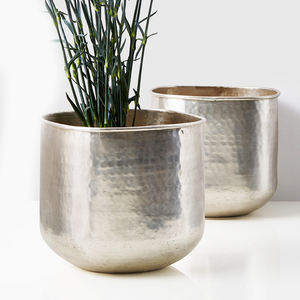 Florero de Aluminio Sólido, Florero de Metal de Alta Calidad de Tendencia, Centro de Mesa Hecho a Mano - Product Image 4