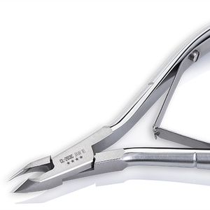 NGHIA OMI, pinza para cutículas de acero inoxidable de primera calidad, afilada, duradera, en caja, exportada, mayoristas de Vietnam - Product Image 1