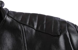 Chaqueta corta Unisex con textura de cuero de imitación, abrigo de motociclista de PU ajustado con cremallera y bolsillos en todos los colores, hecha en paquistaní - Product Image 3
