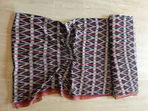 Wholesale <b>Cotton</b> <b>Silk</b> Blended Ikat <b>Fabric</b> for Garment, Home Textiles Furnishing & Bags Accessories Handwoven Raw Material <b>Fabric</b> - Product Image 3