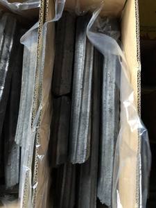 ALLUMAGE RAPIDE DE QUALITÉ CKT-AA CHARBON DE BOIS DE SCIE HEXAGONAL À FAIBLE TENEUR EN CENDRES Écologique 4-6 Heures Temps de combustion Fabriqué à la machine - Product Image 5