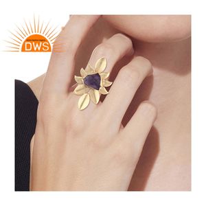 Bague en laiton plaqué or de styliste, améthyste violette, bijou de déclaration - Product Image 5