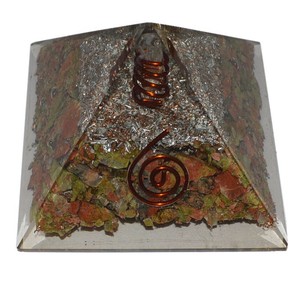 Wholesaler of Unakite Orgone Pyramids with Crystal Point : Unakite Orgone Pyramids with Crystal Point for Sale - Product Image 1
