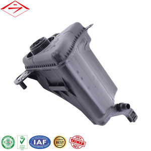 ผู้ผลิตอะไหล่รถยนต์ขายส่ง ถังพักน้ำหล่อเย็นสำหรับ BMW F01/F02 7 ปี 09'~15' - Product Image 1