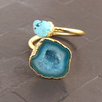 Nouvelle bague pour femme élégante et tendance en turquoise naturelle et géode bleu ciel, plaquée or 24 carats, réglable, double pierre, faite à la main
