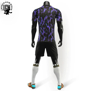 Maillot de football respirant de haute qualité, uniforme d'entraînement d'équipe sportive par sublimation à bas prix, vente en ligne - Product Image 5