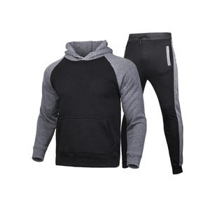 Streetwear lourd Boxy Fit Joggers Ensemble de survêtements baggy pour hommes Logo personnalisé Vêtements de sport Survêtement uni - Product Image 3