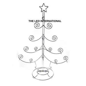 Soporte de exhibición navideño de acero inoxidable con forma de árbol, pulido brillante, para decoración de fiestas navideñas en el hogar. - Product Image 1