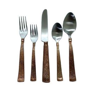 Couverts poignée en résine dorée avec ensemble de couverts en acier inoxydable argenté Design tendance à la mode vente chaude vaisselle de dîner - Product Image 1