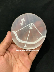 Grosir Libra Selenite piring astrlogis besar alat untuk toko kristal & Alat sehat pelat Selenite Premium UNTUK pembersih energi - Product Image 5