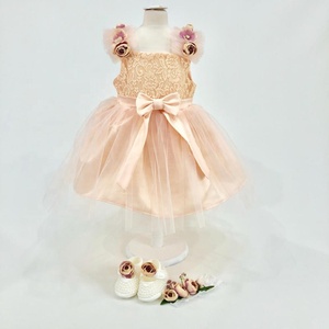 Robe en mousseline florale rose pâle sans manches pour bébé fille moderne de haute qualité Vêtements pour enfants nouveau-nés - Product Image 3