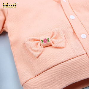 Suéter Infantil de Lujo Personalizado para Niñas, Cárdigan Grueso de Lana Bordado a Mano para Invierno, ODM/OEM, Modelo ST066 - Product Image 3