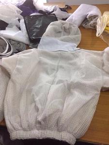 Traje de Apicultura Hecho a Medida, Equipo de Protección con Características Anti-Calor, Anti-Estáticas y Anti-Corte para Apicultores, Herramientas y Suministros - Product Image 2