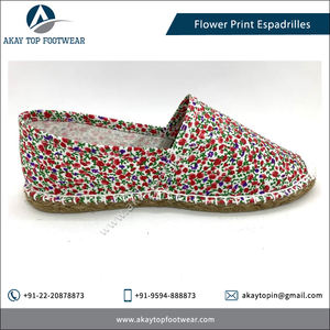 Dernières espadrilles traditionnelles pour femmes chaussures d'été plates conception de toile florale fermeture à enfiler rembourrage antidérapant léger - Product Image 3