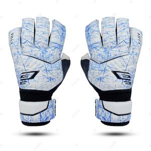 ถุงมือผู้รักษาประตู - Product Image 6