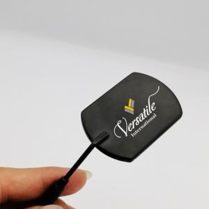 Pince à cils noire mate en forme de croissant carré en acier inoxydable de haute qualité en gros conçue sur mesure pour les extensions de cils - Product Image 2