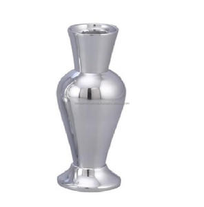 Fabricant de Vases à Fleurs en Aluminium Fabrication Indienne Nouvelle Arrivée Pot de Fleur Décoratif pour la Maison Décoration de Table Pot de Fleur en Métal - Product Image 1