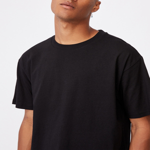 เสื้อยืดผู้ชาย OEM 2021 รุ่นใหม่ทันสมัย คอกลม ผ้าฝ้าย 100% เรียบง่าย สำหรับผู้ชาย - Product Image 5