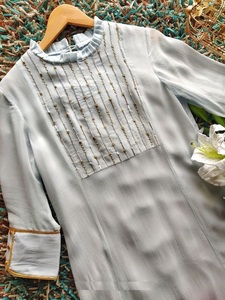 -NEW--DESIGN AVEC BEAUTIFUL--ZARI---EMBROIDERY SUR KURTA AVEC PANTALON ROBE POUR LA Fête-usure-robe pour la Fête/Mariage = 2021... - Product Image 2