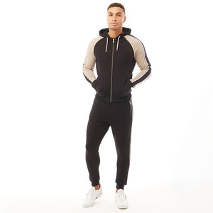 High Quality Men's Tracksuit Winter Men's Color Block Tracksuit With Color Pattern Design - Product Image 3