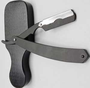 Rasoir droit de coiffeur à lame remplaçable en acier inoxydable de haute qualité, noir mat avec logo personnalisé - Product Image 2