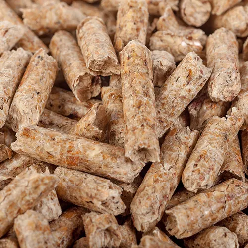 Cheap Price 6mm/8mm 15kg/25kg Bag Low Ash High Heat Value Biomass Fuel Pine Oak Wood Pellets Wood pellets price ton