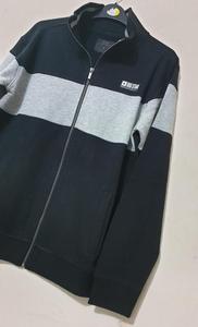 Lots de vêtements déstockés : Pulls décontractés à col montant et fermeture éclair intégrale pour hommes, avec étiquettes de marque – Stock du Bangladesh - Product Image 2