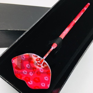 กระจกเครื่องสำอางลิปแดงอุปกรณ์ต่อขนตาแบบยั่งยืนพร้อมกระเป๋าส่วนบุคคลกระจกมิงค์ออกแบบโลโก้ได้ตามต้องการ - Product Image 3