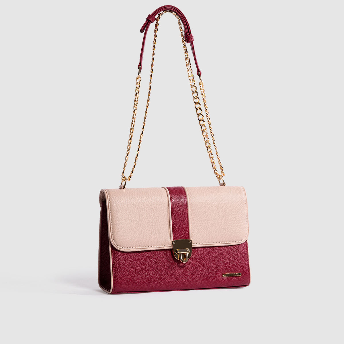 สีเบจอ่อน