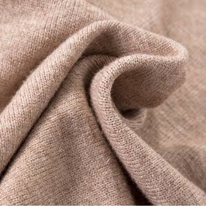 Ensemble de jogging à capuche avec logo personnalisé pour femmes, vêtements d'entraînement et de sport, survêtements d'hiver imprimés de grande taille - Product Image 1