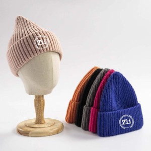 2023 gorros de algodón de alta calidad hechos a medida tela de imagen de estilo de invierno con gorros de viaje al por mayor OEM - Product Image 2