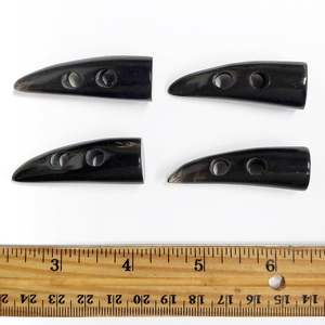 อุปกรณ์ตกแต่งเสื้อผ้าที่ซักได้เป็นมิตรต่อสิ่งแวดล้อมทันสมัยอุปกรณ์ตกแต่งเสื้อผ้าลายควายผิวธรรมชาติฮอร์นกระดุม2รูจากอินเดีย - Product Image 3