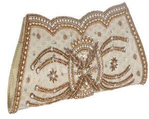 Pochette de soirée Lowellcraft L-25 pour femme, en satin, brodée de feuilles florales, en forme d'oreiller, style vintage, pour fêtes formelles - Product Image 1