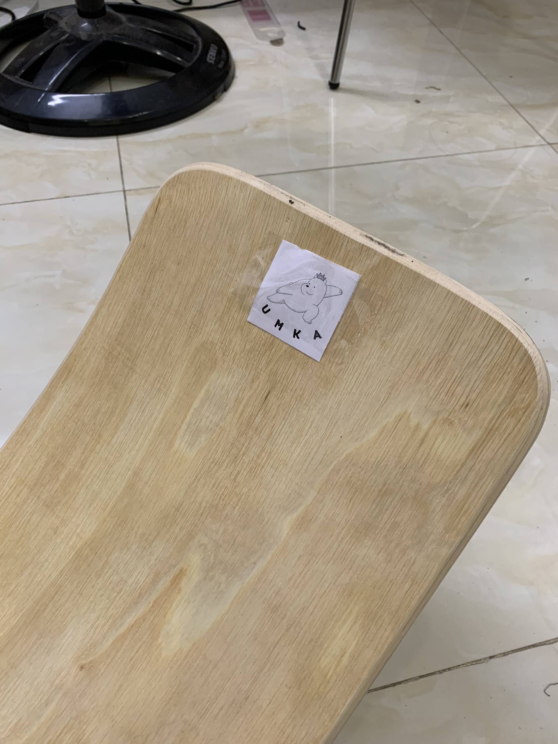 สีน้ำตาลอ่อน