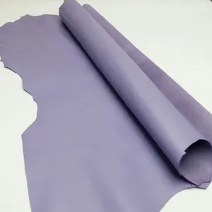 กระเป๋าถือหนังแพะสีม่วงเป็นมิตรกับสิ่งแวดล้อมพร้อมลายเนื้อไม้สำหรับตกแต่ง - Product Image 1