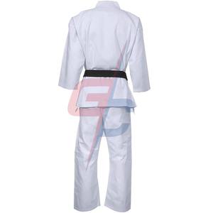 Uniforme Profesional de Boxeo Gi - Kimono Ligero de Spandex/Poliéster Personalizable para Boxeo y Artes Marciales WKF - Product Image 6