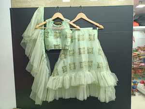 Collection de Lehenga Cholis pour réception et soirée de créateur / Lehenga Choli pour filles de 10 ans, prix de gros - Product Image 5