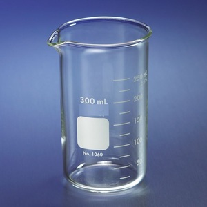Best Quality Laboratory Boro3.3 Glass <b>Beaker</b> Tall Form with Graduation & Spout in Various Size for Research Lab - Product Image 2