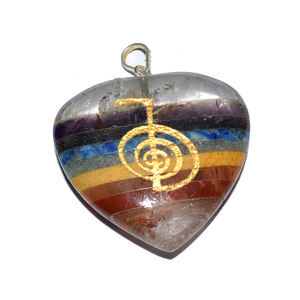 Venta en línea de Chakra Bonded Choko Reiki Corazón Colgante Ágata Grabado Piedra curativa con material de madera - Product Image 1